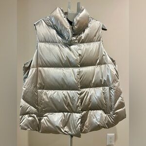 Athleta Downtown Metallic Vest Down Filled in Silver Size 3X